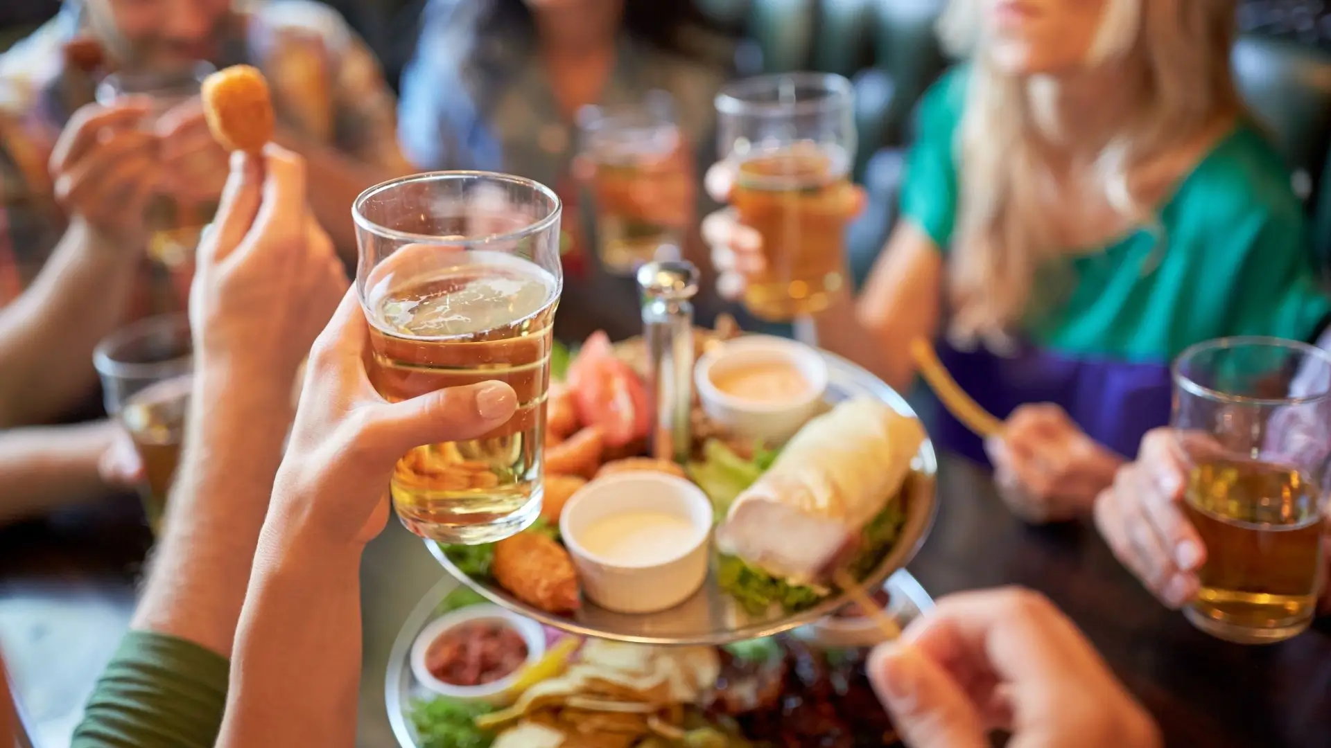 Top Bars and Coffee Shops in Lake Geneva, Wisconsin: The Ultimate Guide